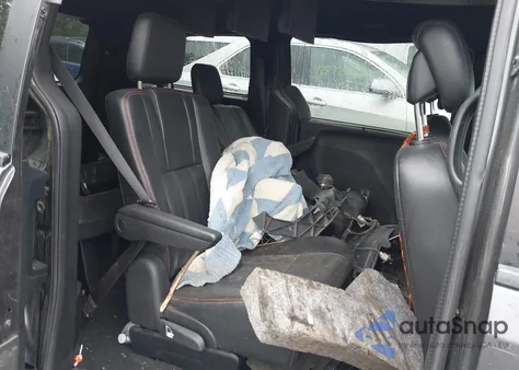 2019 Dodge Grand Caravan Gt from USA, damaged, VIN 2C4RDGEG8KR606486